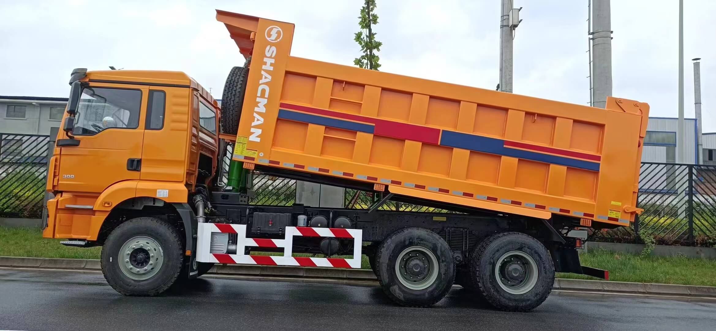 Camion à benne basculante SHACMAN Chine vente 2022